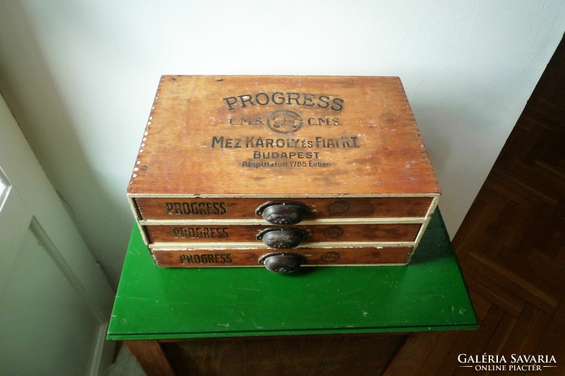 Antique mez progress chest of drawers haberdashery cabinet mezvater zatócsbolti