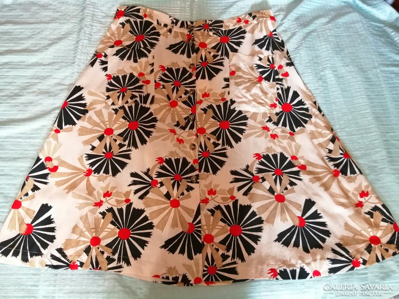 50's, large size, women's skirt, pocket, button all the way down the front, belted, viscose