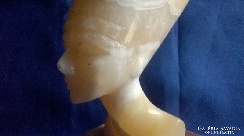 Onyx pharaoh's head, marble base - shelf decoration