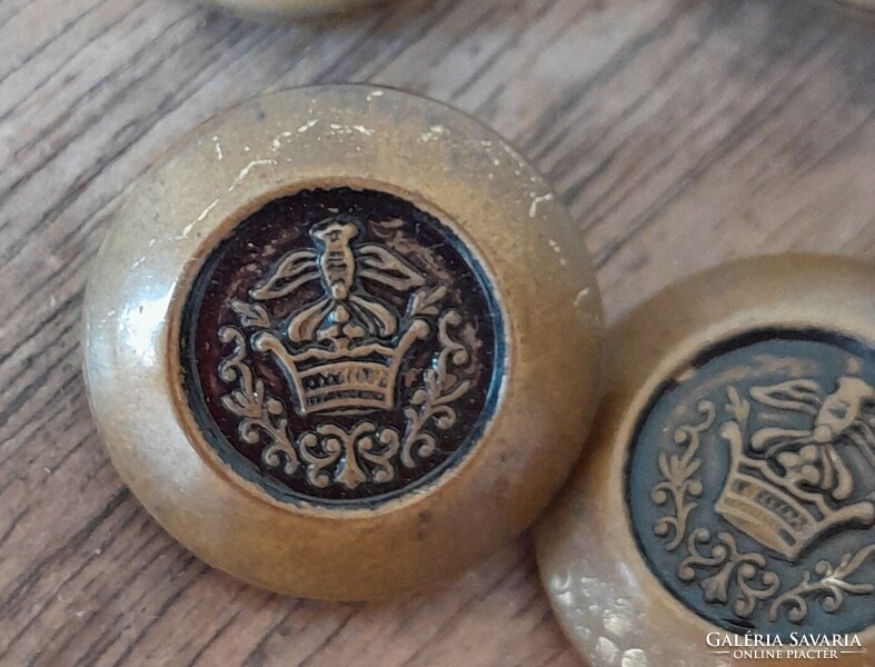 Antique coat of arms copper buttons