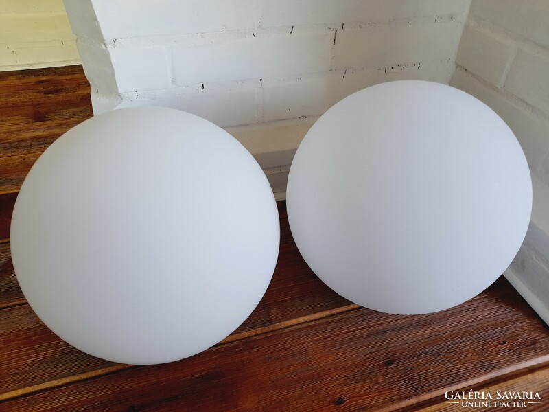 Large white spherical lampshade, rimless, 2 pieces, also individually