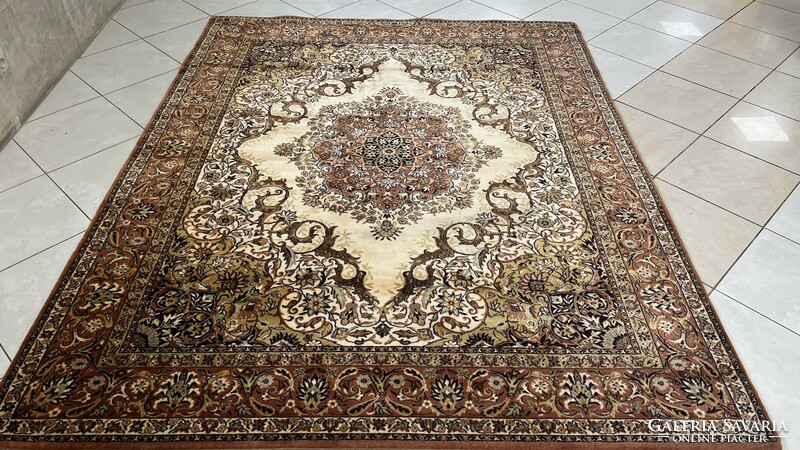 3586 Beautiful tabriz wool Persian carpet 195x245cm free courier