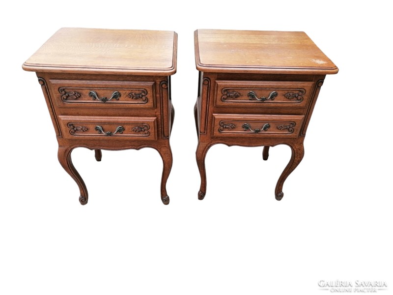 Neobaroque nightstands with drawers