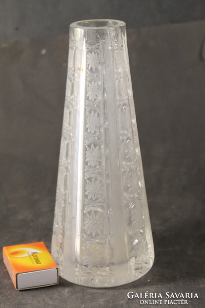 Antique crystal vase 229
