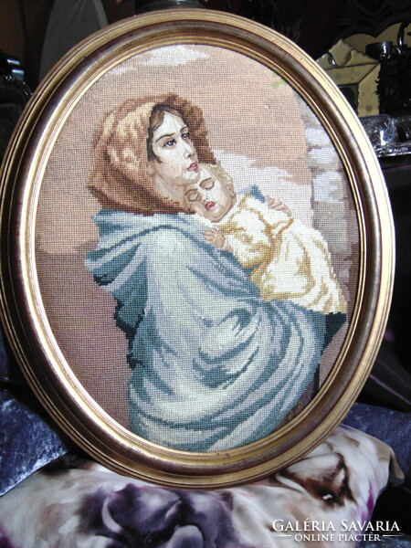 Nice old oval picture frame + gift tapestry