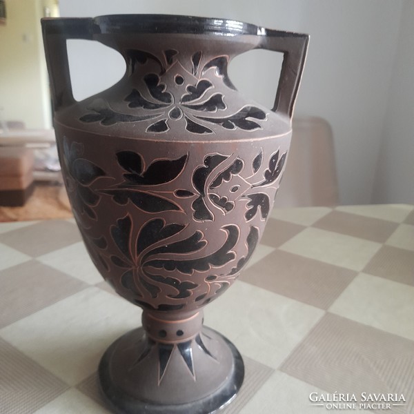 Gyönyörű Bozsik váza 29 cm magas