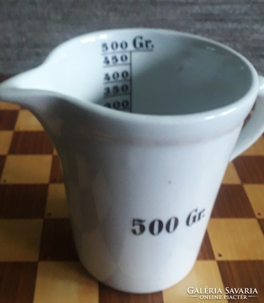 Drasche pharmacy measuring cup 500gr