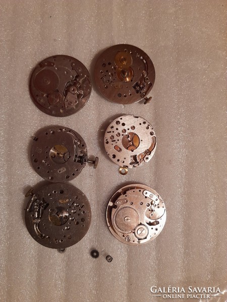 Swiss-made pocket watch and wristwatch movements from the 1930s-50s.