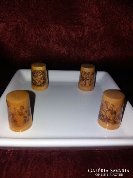 Special wooden scene thimbles! Attention collectors!