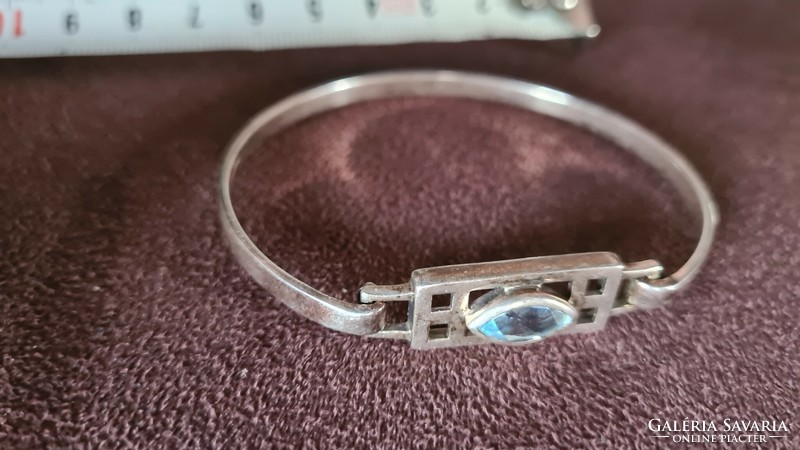 Silver bracelet with blue stone 12.8 gr