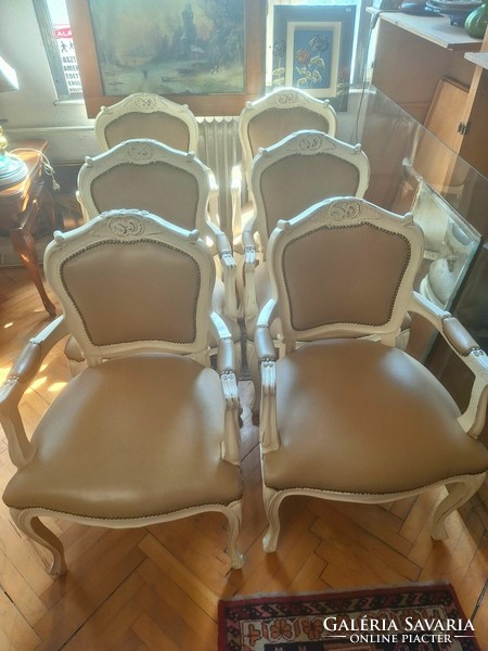 6 chairs with arms