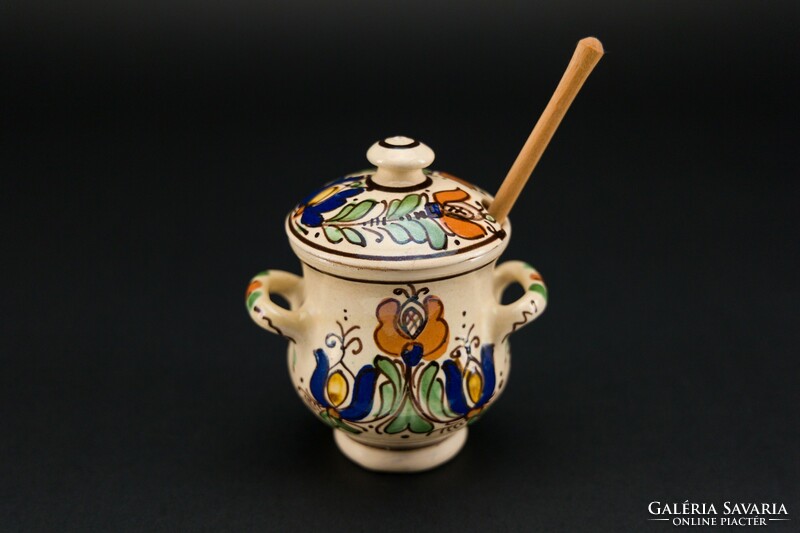 Korondi honey cup ceramic, with honey dripper.
