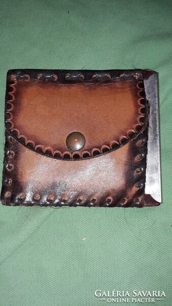Vintage genuine leather cult men's wallet with banknote clip and small holder 10x9 cm as shown in the pictures