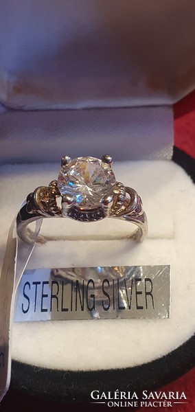 Ezüst 925-ös kristály köves gyűrű