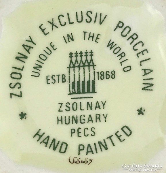 1R810 Exclusive vajszínű Zsolnay porcelán bonbonier