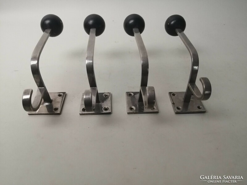 ART DECO RUHAAKASZTÓ  -  4 DB  -  BAUHAUS COATHOOKS