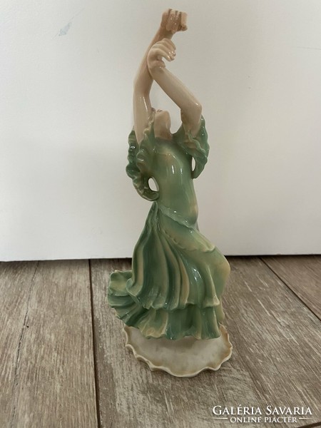 ENS porcelán balerina