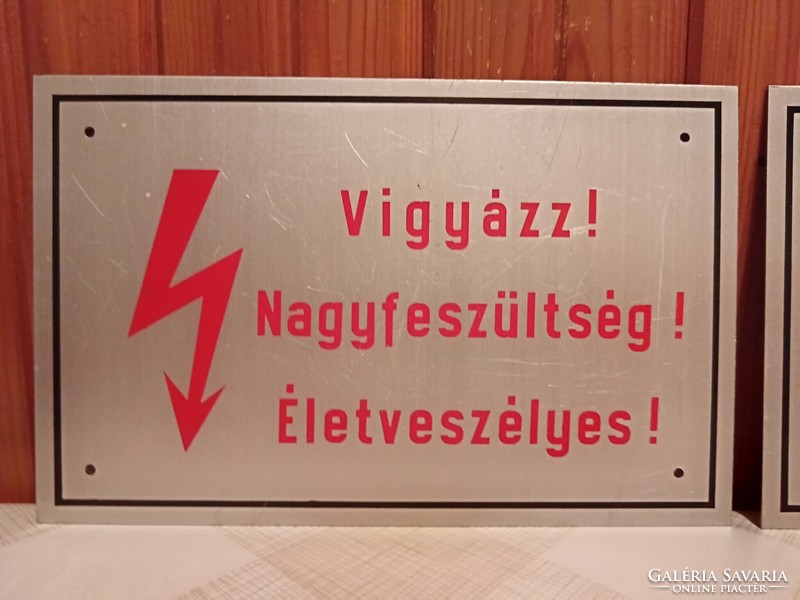Aluminium figyelmeztető tábla