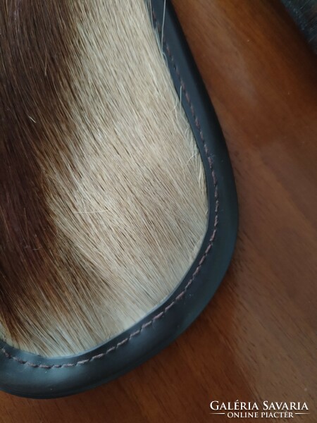 Könyvjelző + szemüveg tok  / valódi szőrme - kettő darabos szett