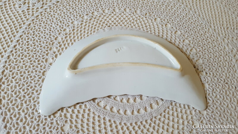 Zsolnay porcelán csontos tányér