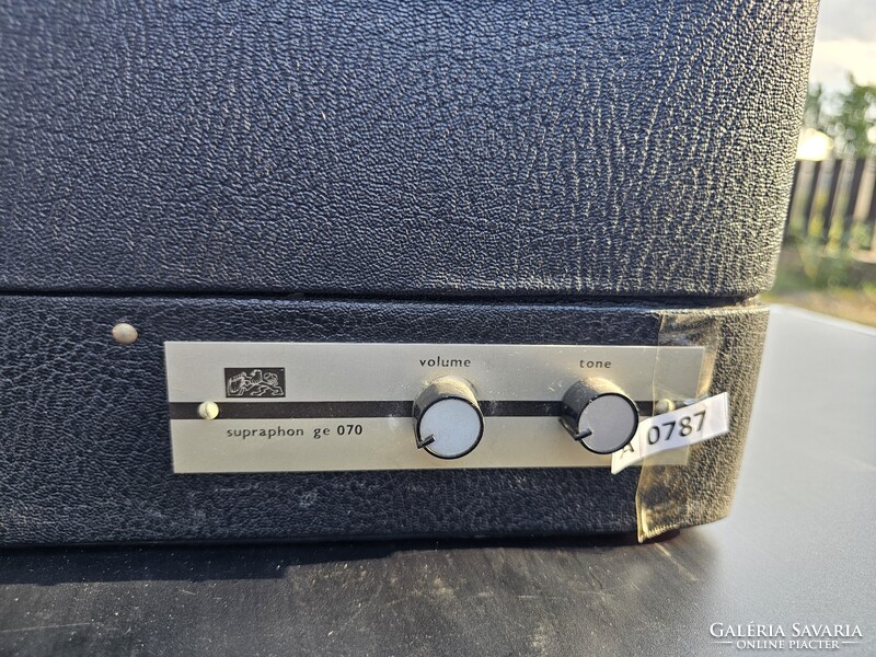 A0787 Supraphon GE 070 lemezjátszó