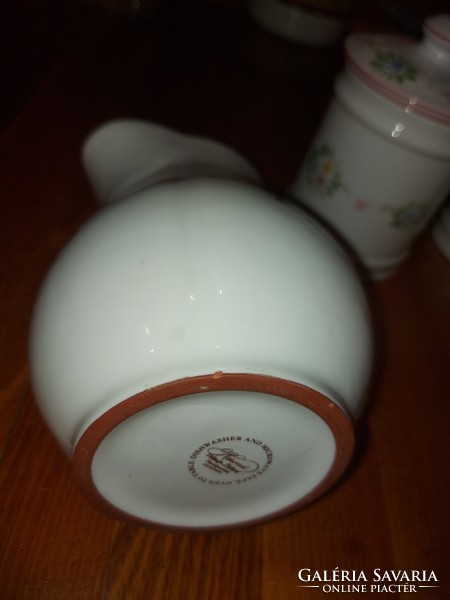 Herend Village Pottery, Herendi majolika készlet, két tetővel