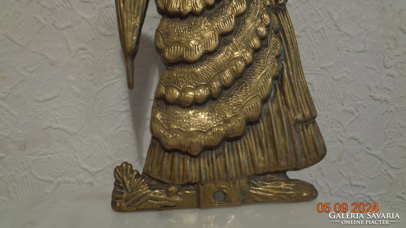 Rézveret , meg különböztető jelzés , ajtó figura  , mosdó ajtóra  ( női )