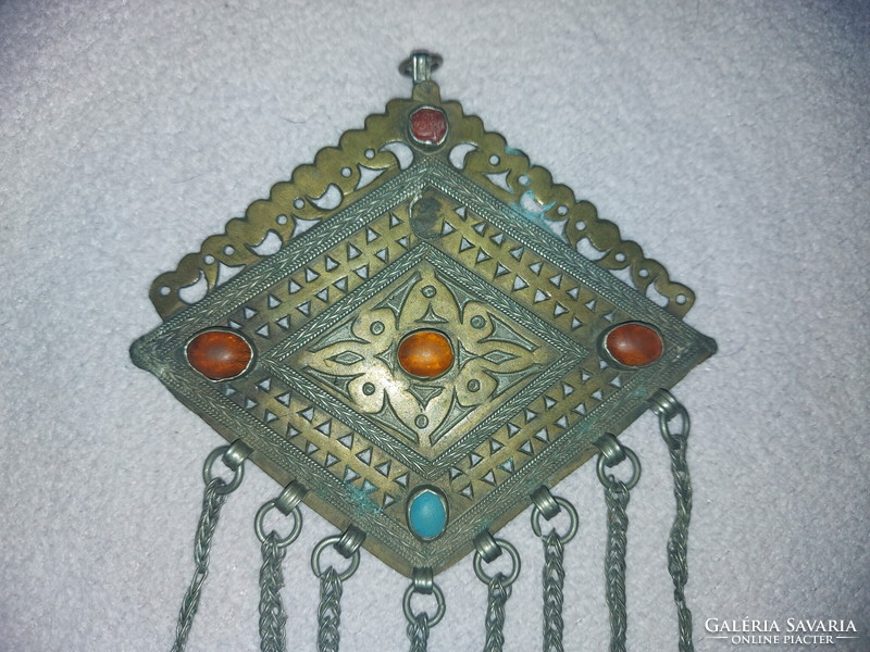 Iszlám tekke turkomen amulet-medál 19 sz (ezüst-réz)