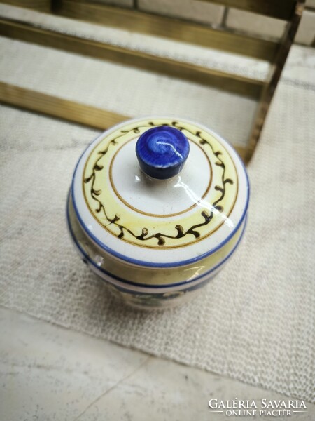 Kerámia fűszertató fa tartóban eladó!