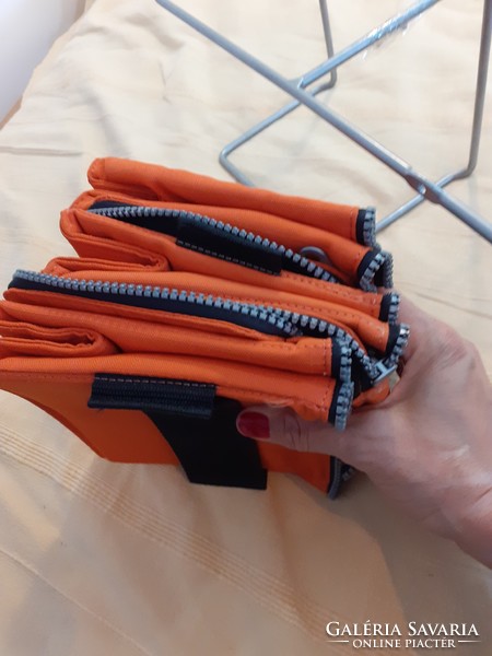 IKEA régi HEJAN narancssárga CD tartó falra szerelhető váz hordozható elemek