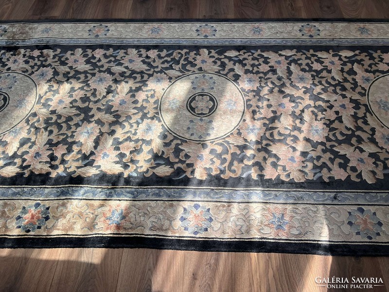 Gyönyörű egyedi bambuszselyem szőnyeg 120x400 különleges, ritka darab