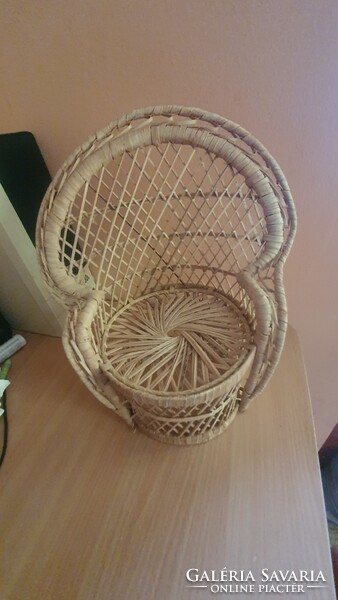 Rattan kicsi páva fotel, baba fotel