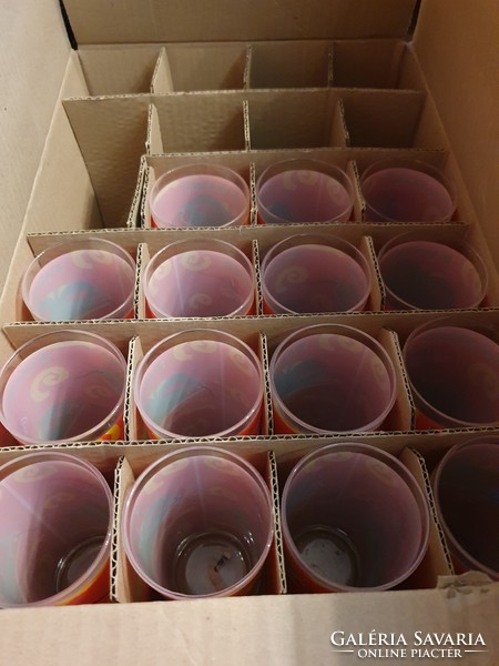 Retró farsang Coca Cola pohár 16 db új állapotban