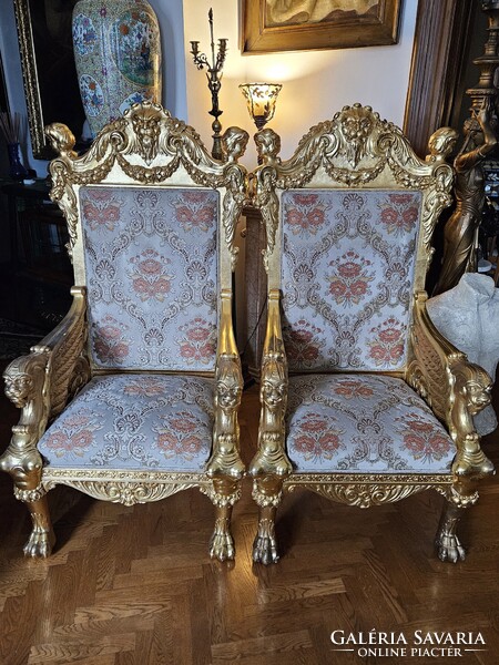 Unique pair of thrones
