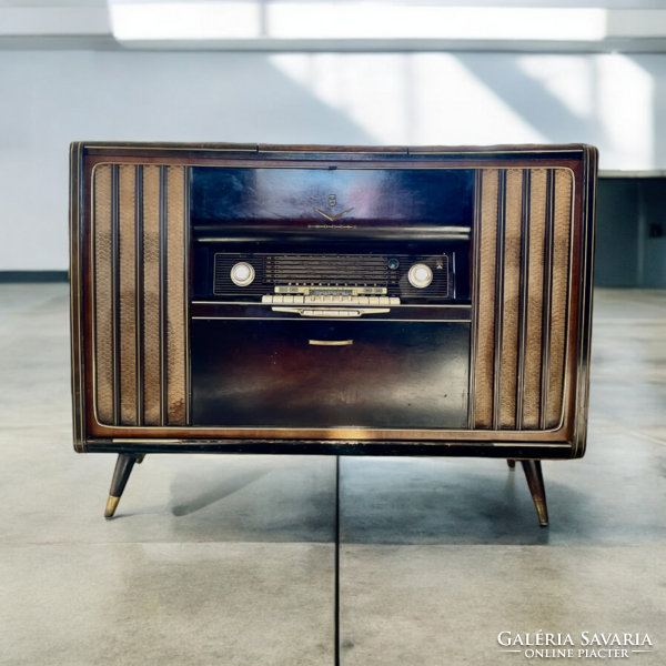 Retro, vintage loft design Grundig sideboard, zeneszekrény
