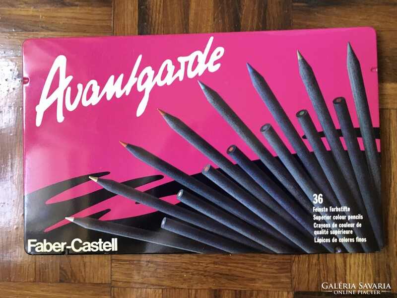 OLCSÓBB LETT ! 90-es Évek Használt 36db Faber Castell Avantgarde Színes Ceruza Készlet Fém Doboz !!!