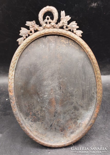 Antik rózsás bieder keret, 9 x 13 cm-es nagyságú, bronz. 8797