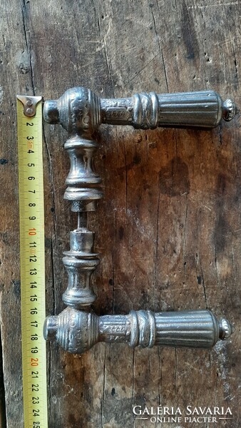 Kilincs, kapukilincs