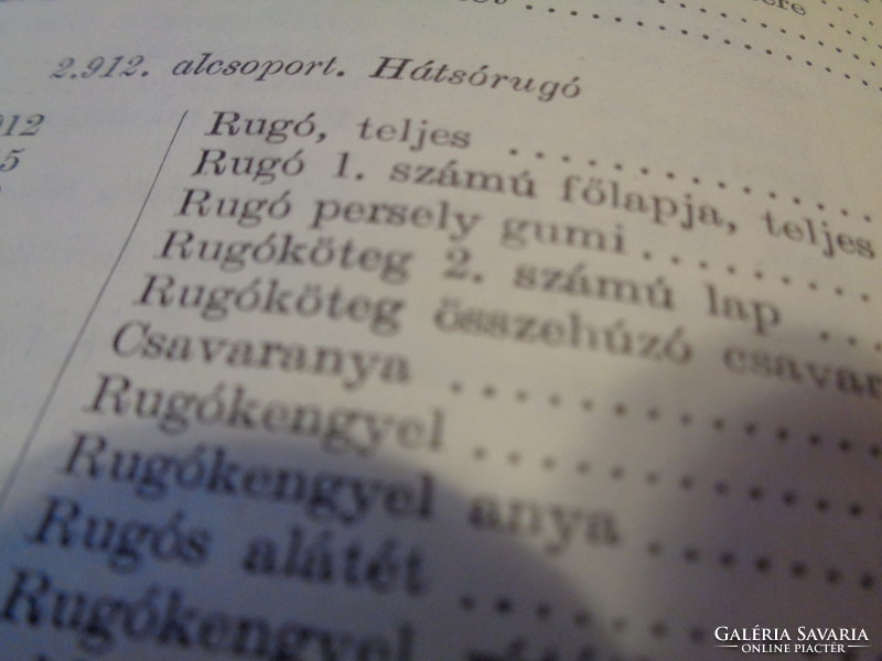 Moszkvics  402 modell  ,  ( ősmodell  ) alkatrész katalógus , 1957 -ből