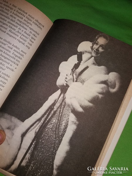 1985. Marlene Dietrich :Tiétek az életem... életrajzi könyv a képek szerint ZENEMŰ