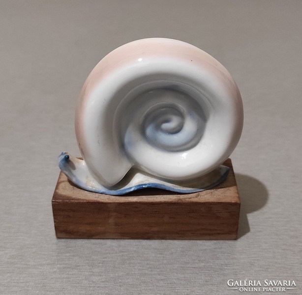 Régi, Aquincum porcelán csiga eladó