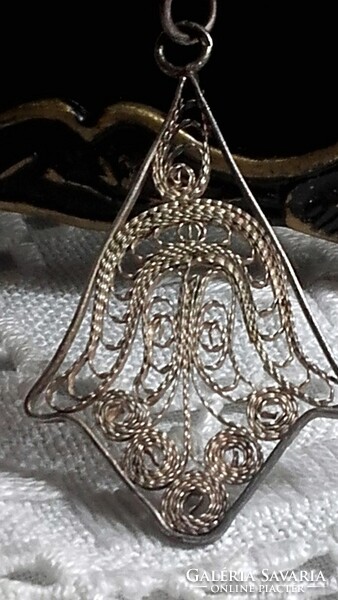 ANTIK FILIGRÁN TIBETI EZÜST ÉKSZER SZETT: KARÉK  és MEDÁL -  Art&Decoration