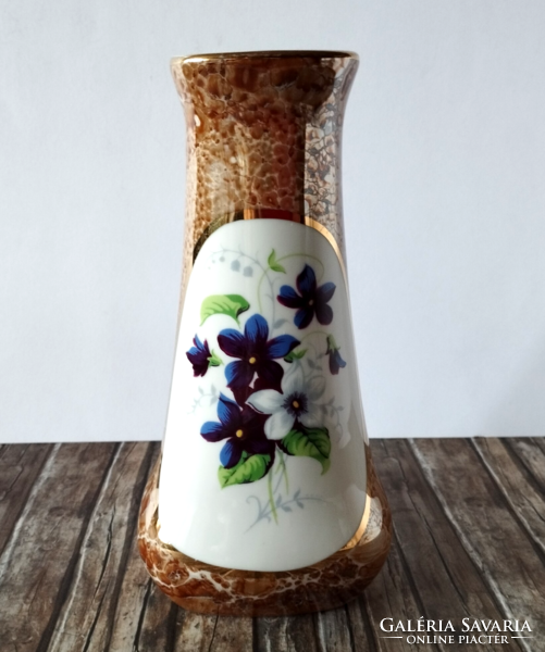 RITKA FAZONÚ LÜSZTER MÁZAS HOLLÓHÁZI PORCELÁN VÁZA IBOLYA MINTÁVAL