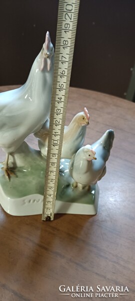 Zsolnay porcelán tyúkudvar/baromfi udvar Sinkó