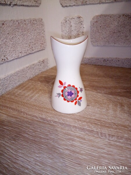 Aquincumi porcelán váza. Hibátlan. Jelzett
