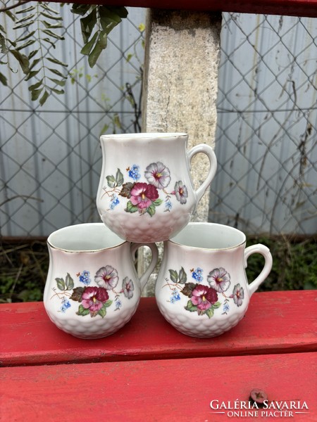 Zsolnay virágos hasas  bögre csésze  findzsa nagymama kincse porcelán lakásdekoráció