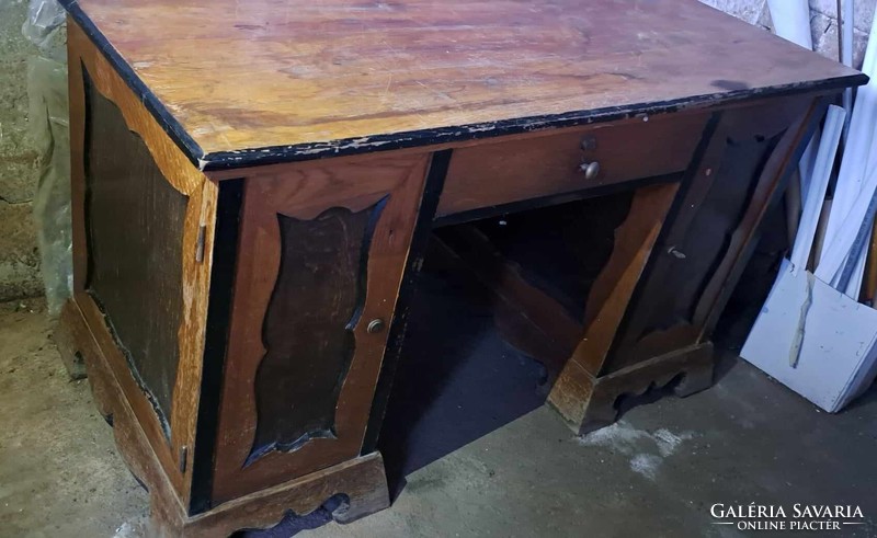 Biedermeier stílusú íróasztal, szekrénnyel és pulpitussal eladó