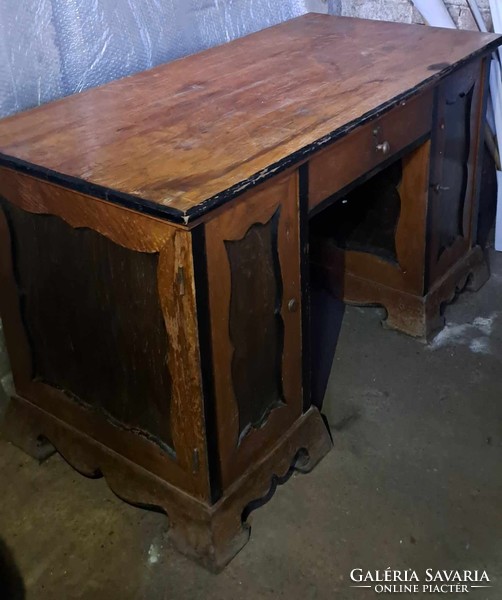 Biedermeier stílusú íróasztal, szekrénnyel és pulpitussal eladó