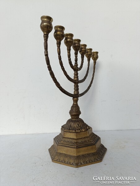 Antik menora judaika nagy réz zsidó gyertyatartó 7 ágú menóra lábán öntési anyaghiba repedés 527