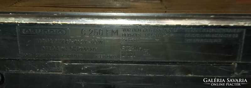 GRUNDIG C 250 FM AUTOMATIC KAZETTÁS MAGNÓ